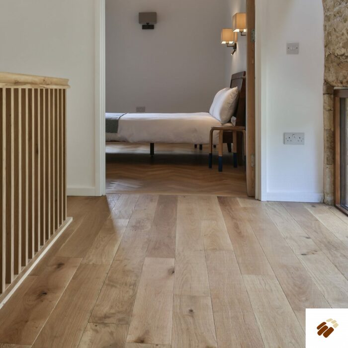 V4 Wood Flooring : Alpine A104 Oak Rustic Brushed & Oiled (14/3 x 150mm)