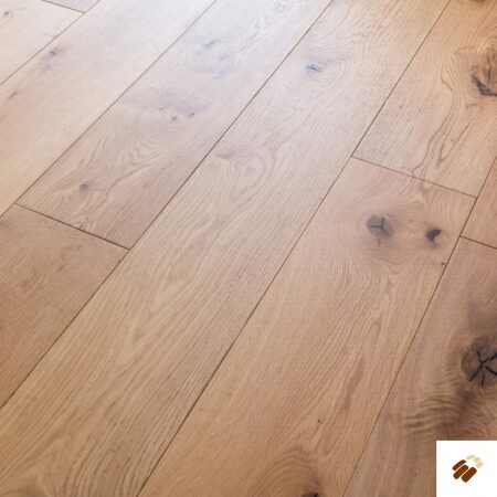 V4 Wood Flooring: Alpine A110 Oak Rustic Matt Lacquered (14/3 x 190mm)