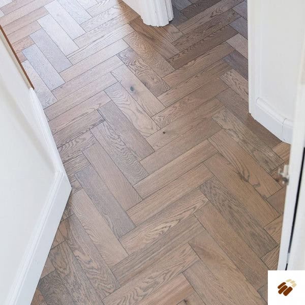 V4 Wood Flooring : Zigzag Herringbone ZB101 Frozen Umber Brushed & Colour Stained, Hardwax Oiled (15/4 x 90mm)
