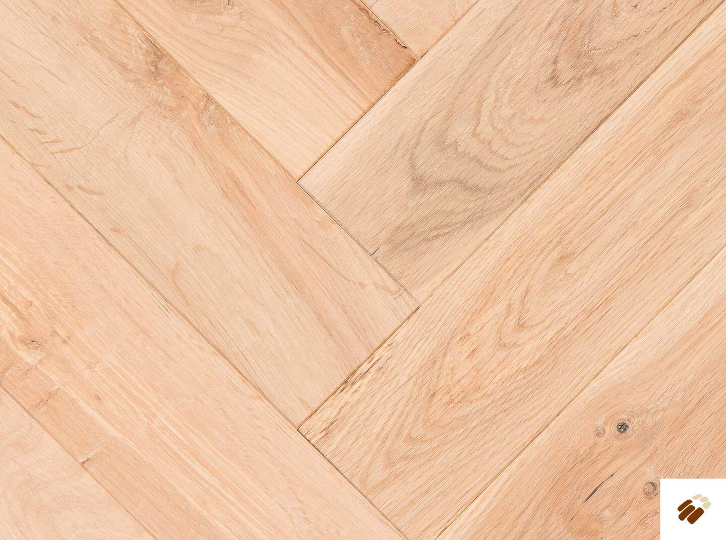 natures own: cathedral oak herringbone hand scraped, smoked, brushed & white uv lacquered (18/5 x 90mm)