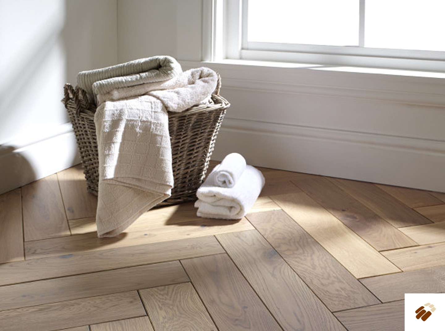 atkinson & kirby: par3006 chester oak brushed & uv oiled (20/6 x 100mm)