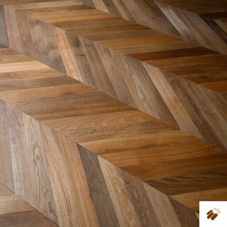 V4 Wood Flooring : Chevron CV106 Thermo Oak Brushed & Thermo Treated, Natural Oiled (10/4 x 90mm)