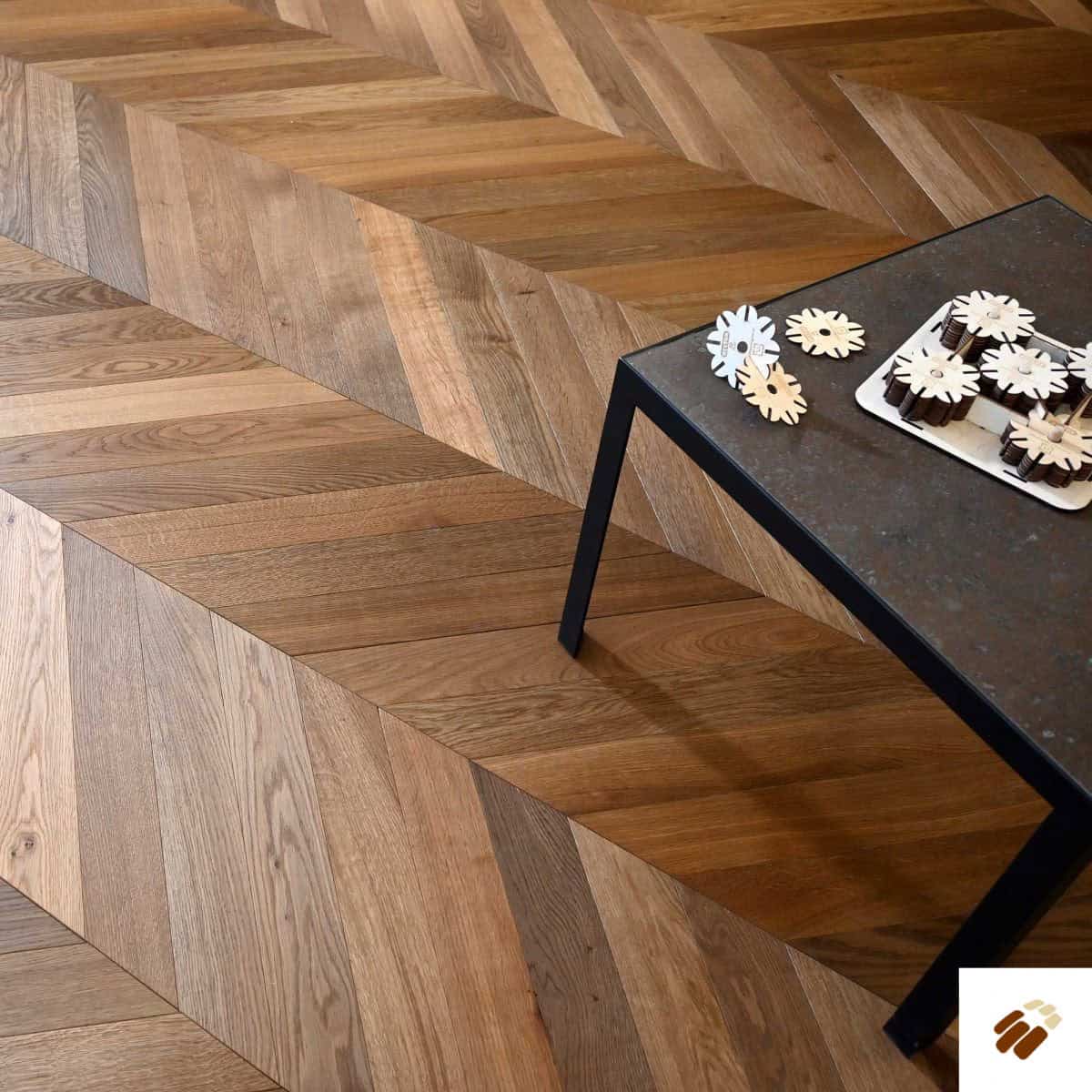 V4 Wood Flooring : Chevron CV106 Thermo Oak Brushed & Thermo Treated, Natural Oiled (10/4 x 90mm)