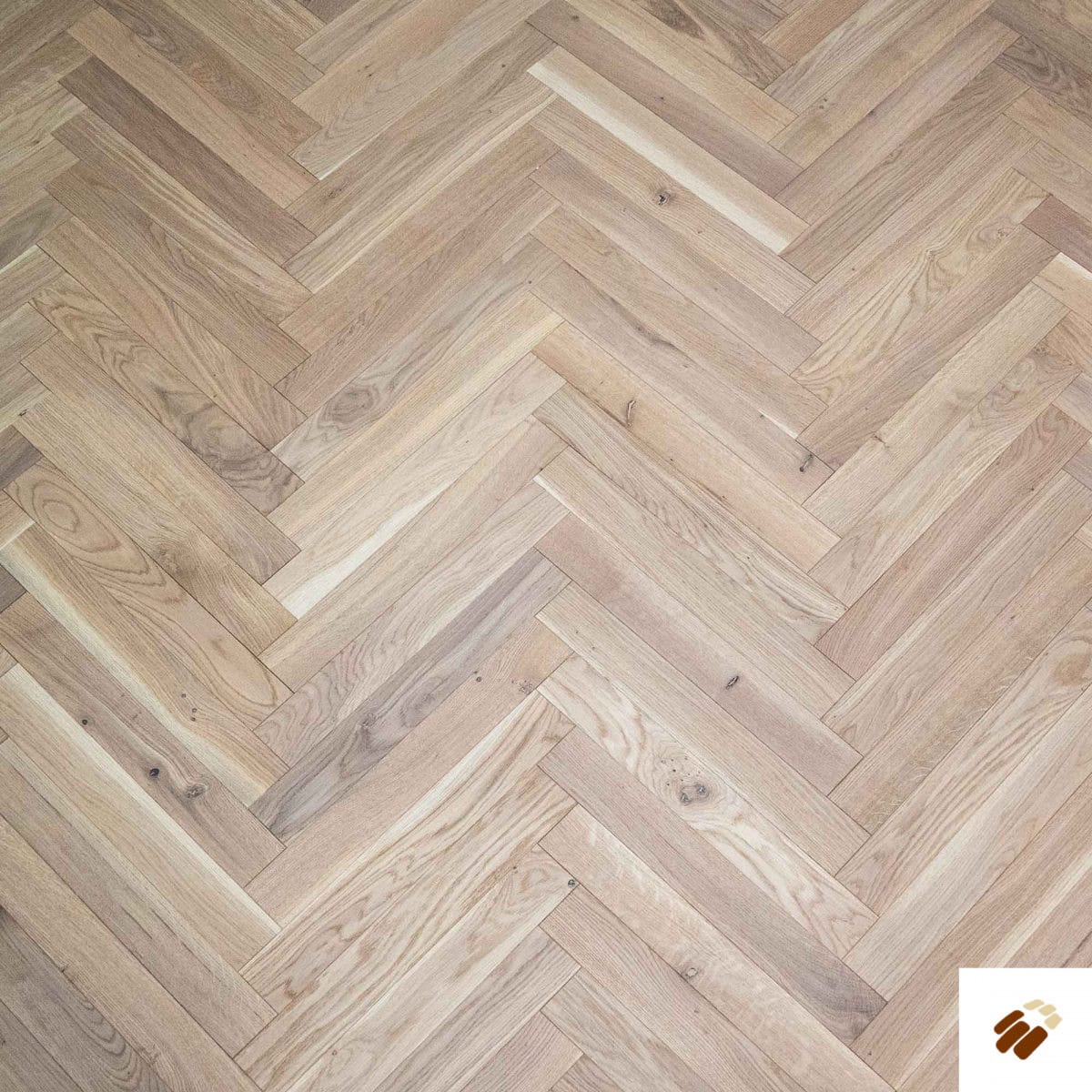 V4 Wood Flooring : Tundra TH109 Seashell Oak Herringbone Brushed & Colour Stained, UV Oiled (11/4 x 70mm)