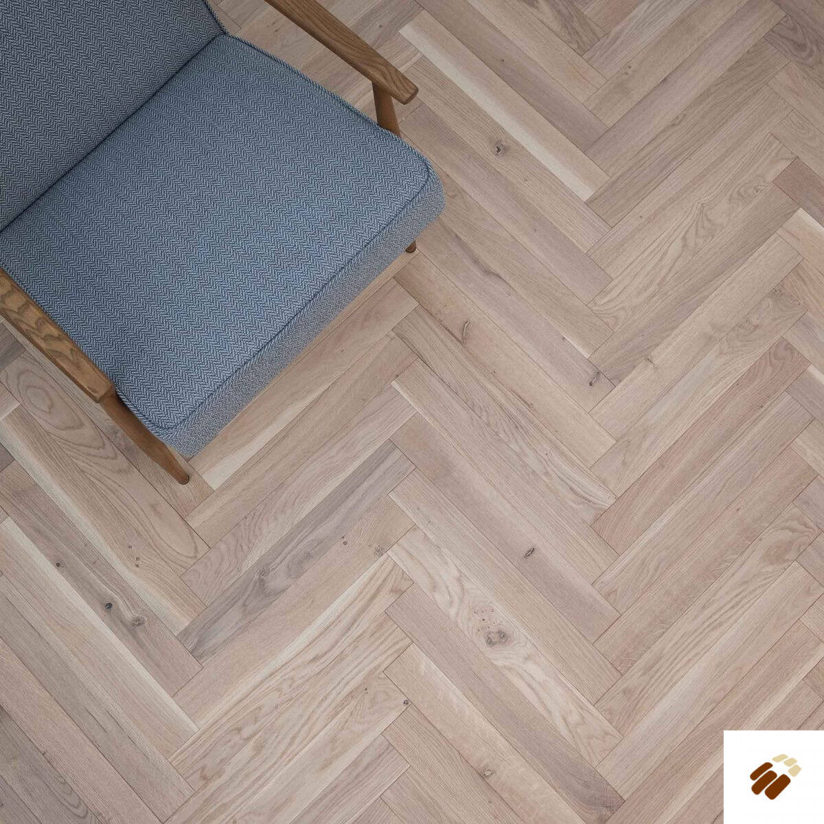 V4 Wood Flooring : Tundra TH109 Seashell Oak Herringbone Brushed & Colour Stained, UV Oiled (11/4 x 70mm)