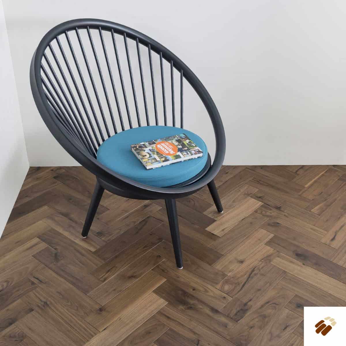 V4 Wood Flooring : Zigzag Herringbone ZB205 American Black Walnut, UV Oiled (15/4 x 90mm)