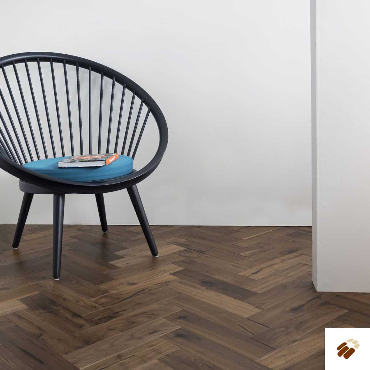 V4 Wood Flooring : Zigzag Herringbone ZB205 American Black Walnut, UV Oiled (15/4 x 90mm)