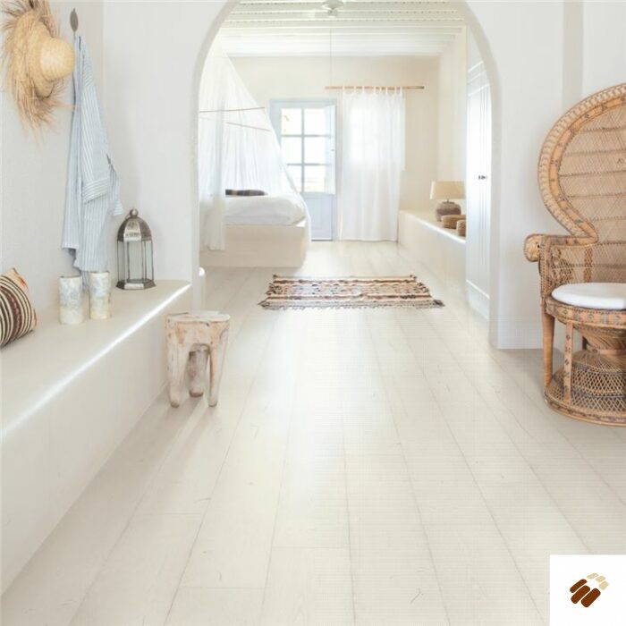 QUICK-STEP : SIG4753 – Painted Oak White (9 x 212mm)