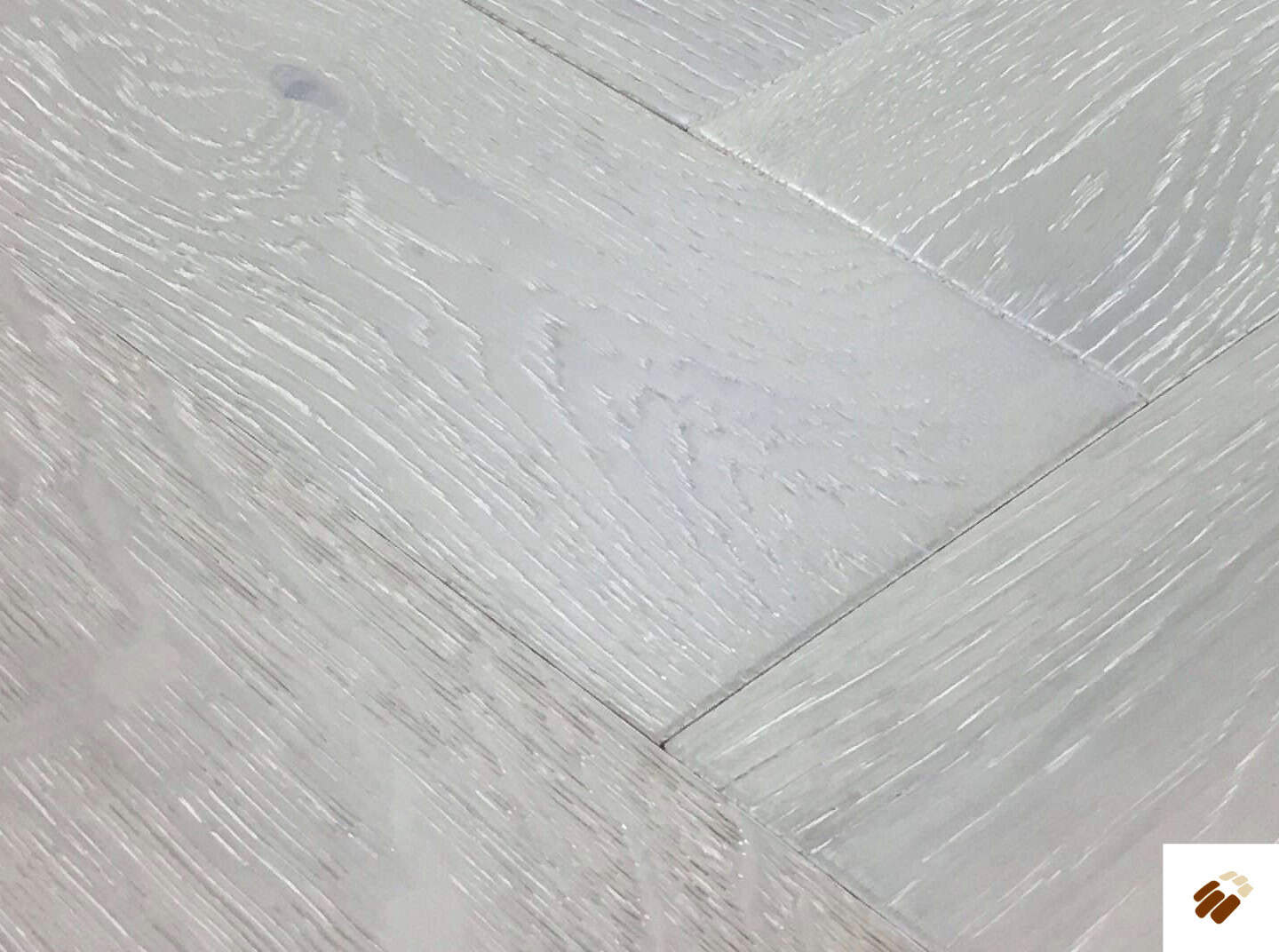 brooks floor: herringbone multi ply h1014a benton oak brushed / grey / limed & uv oiled (15/4 x 120mm)