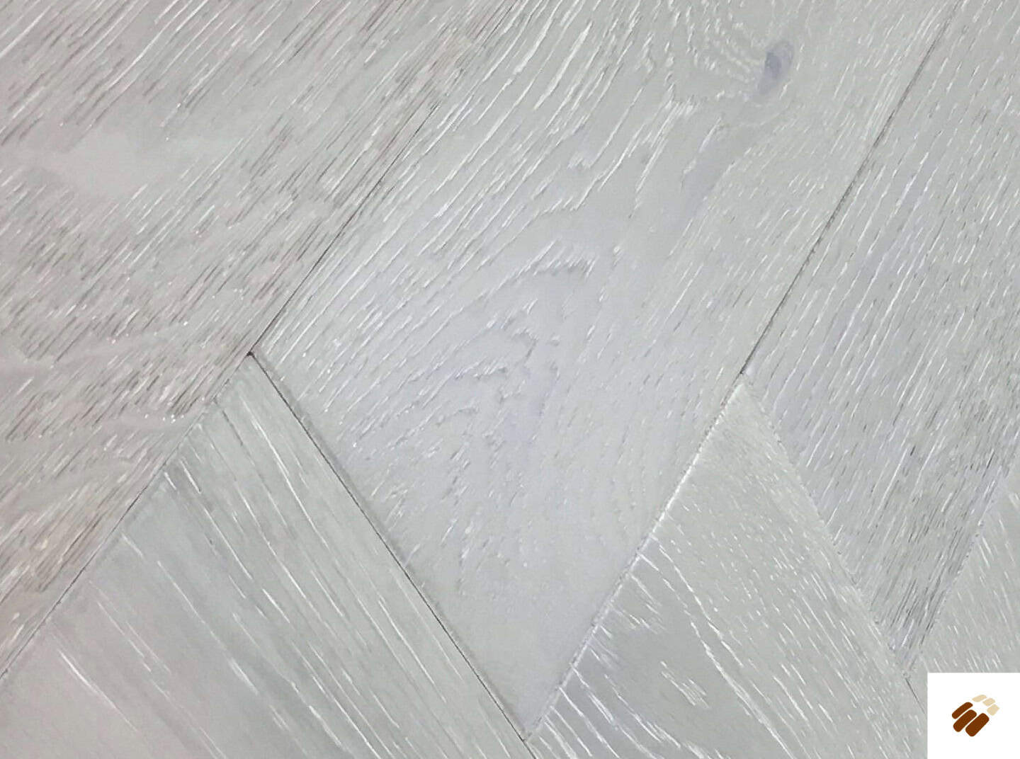 brooks floor: herringbone multi ply h1014a benton oak brushed / grey / limed & uv oiled (15/4 x 120mm)