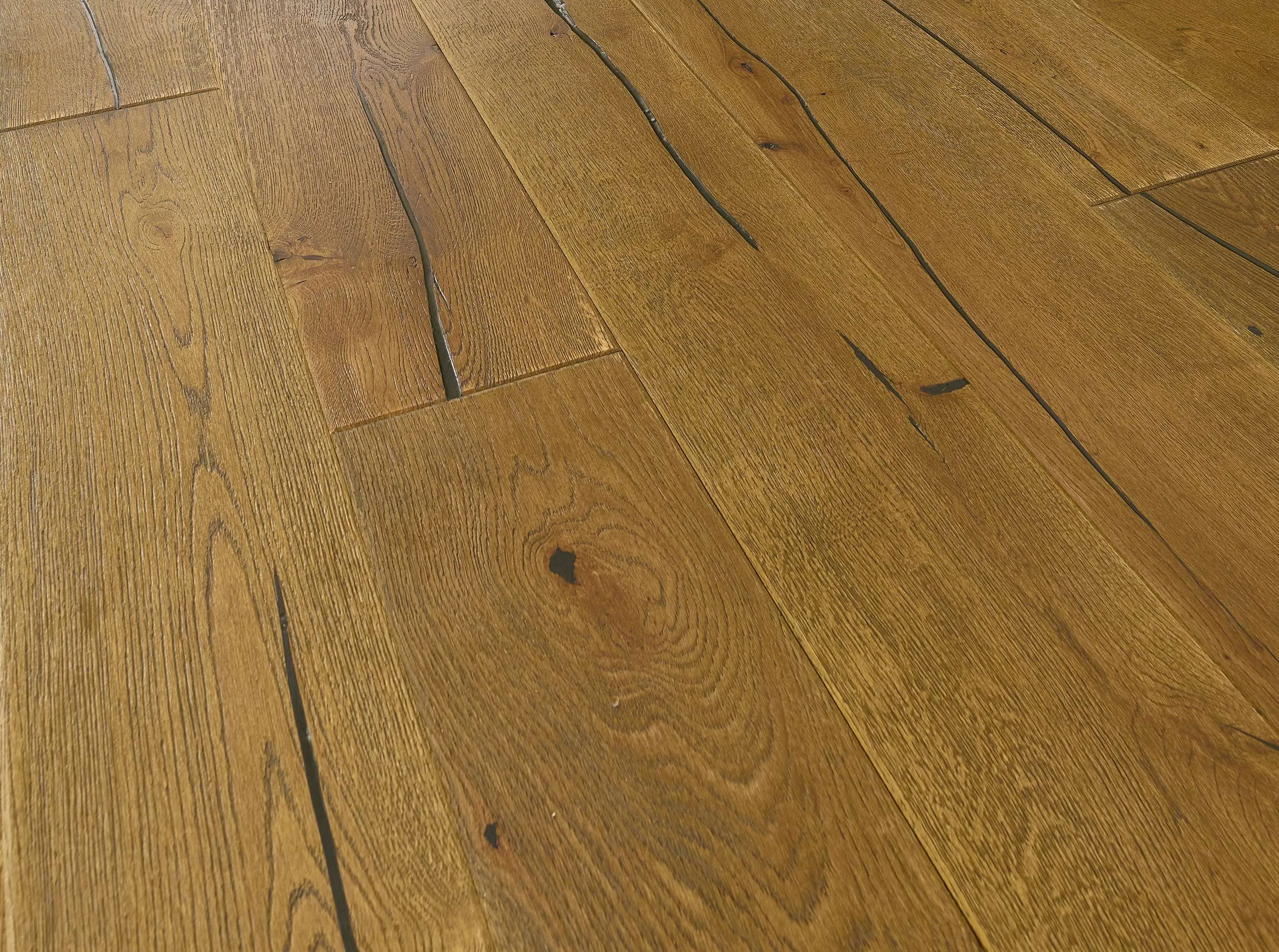 naturecraft: wandsworth – 220 golden distressed hardwax oiled (15 x 220mm)