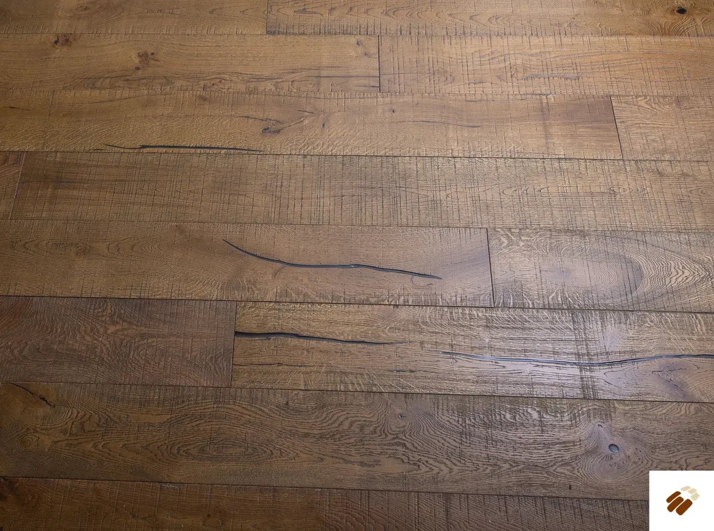 naturecraft: wandsworth – 220 golden saw mark distressed hardwax oiled (15 x 220mm)