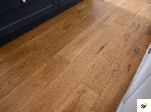 naturecraft: knightsbridge – 190 golden handscraped & lacquered (15 x 190mm)