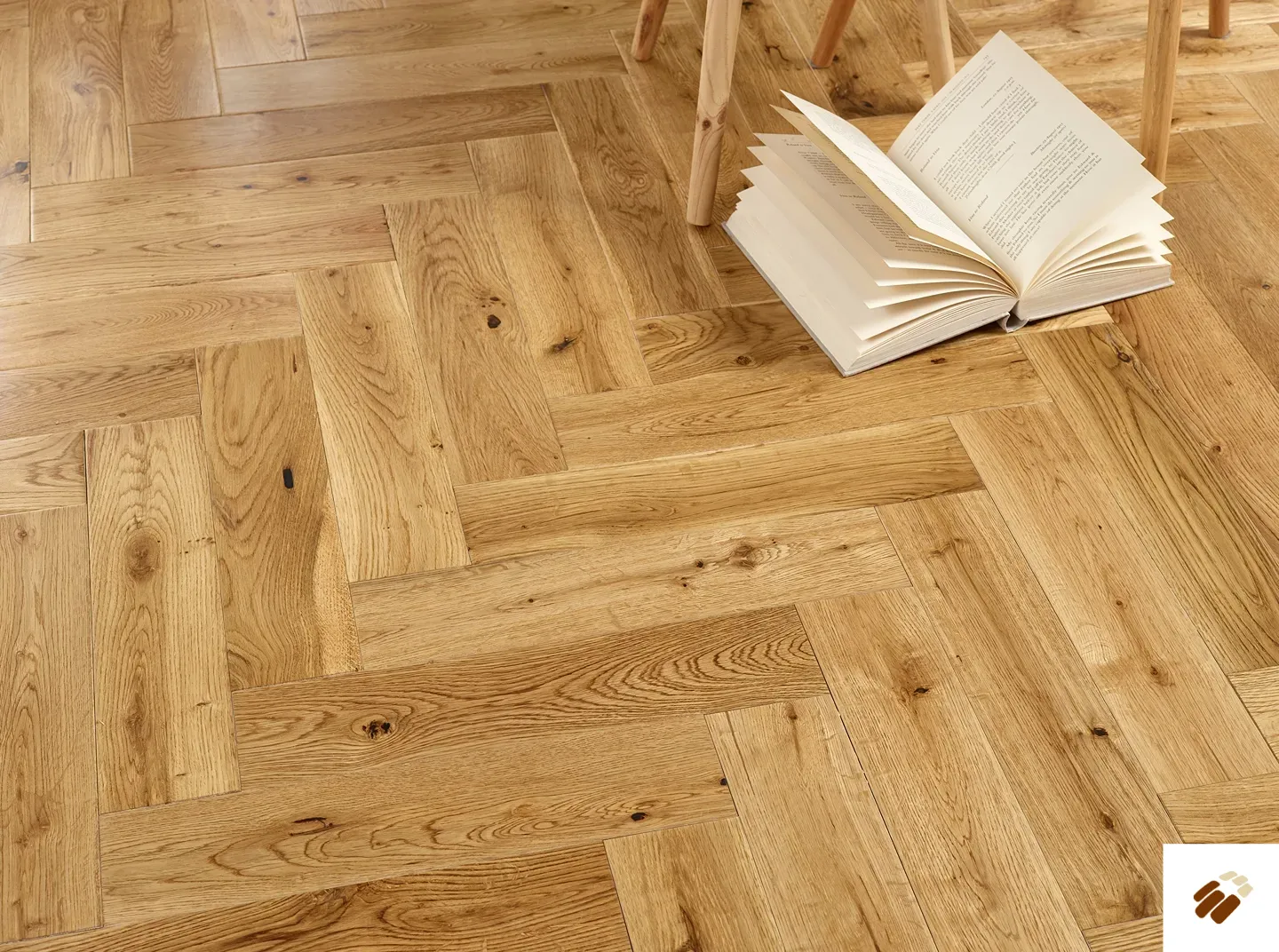 naturecraft: mayfair – 90 natural uv lacquered herringbone (15 x 90mm)